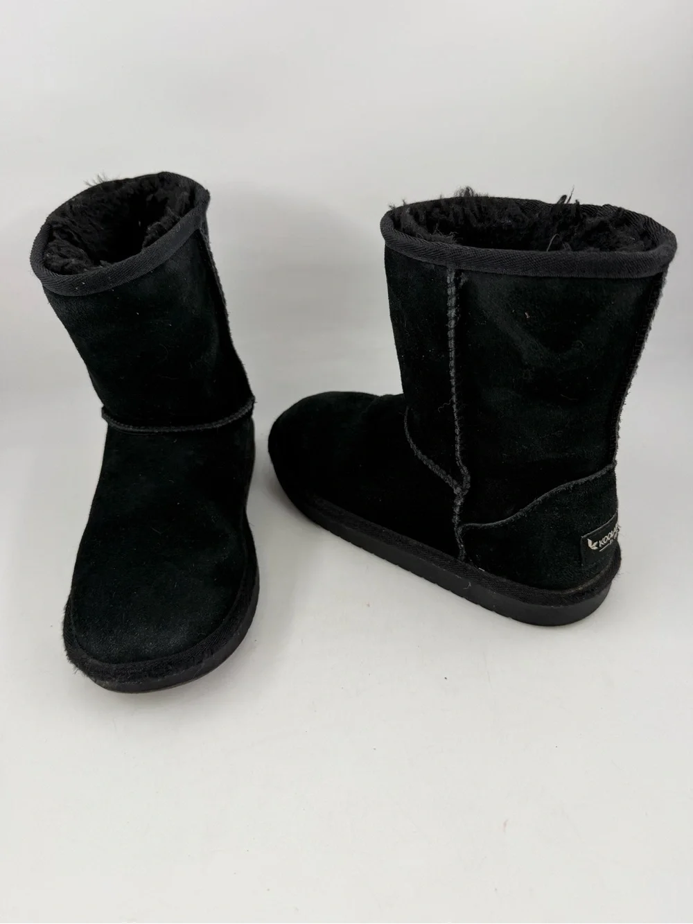 Koolaburra by Ugg Kids Koola Short -SZ 1- Black Suede Winter Snow Boots